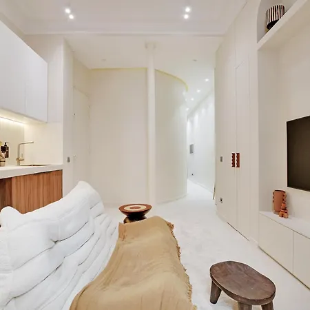 Petit Luxe Parisien - 2p - Parc Monceau Apartment Paris