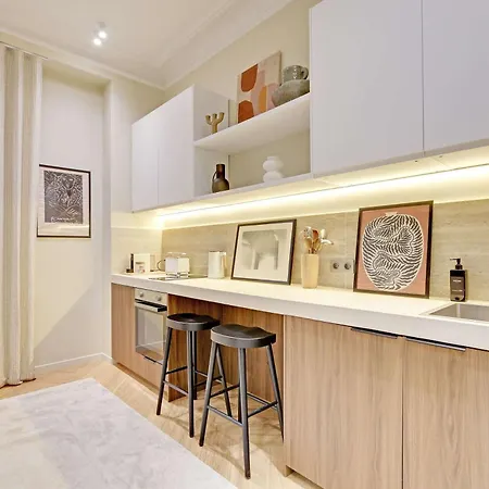 Petit Luxe Parisien - 2p - Parc Monceau Paris