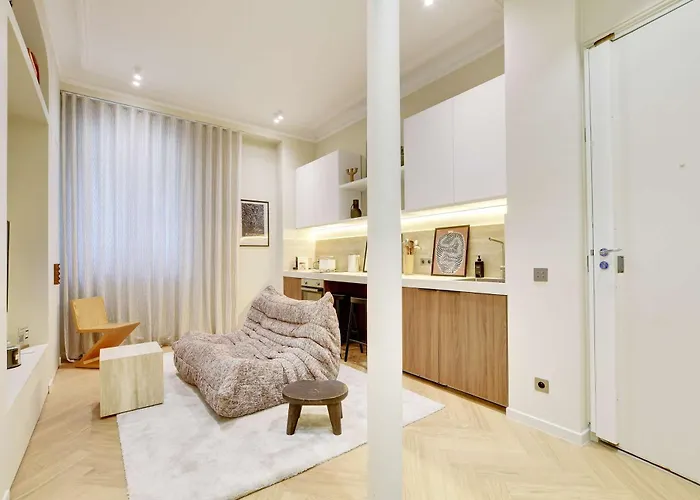 Petit Luxe Parisien - 2p - Parc Monceau Apartamento *