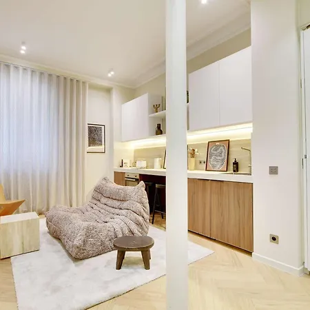 Petit Luxe Parisien - 2p - Parc Monceau Apartament *